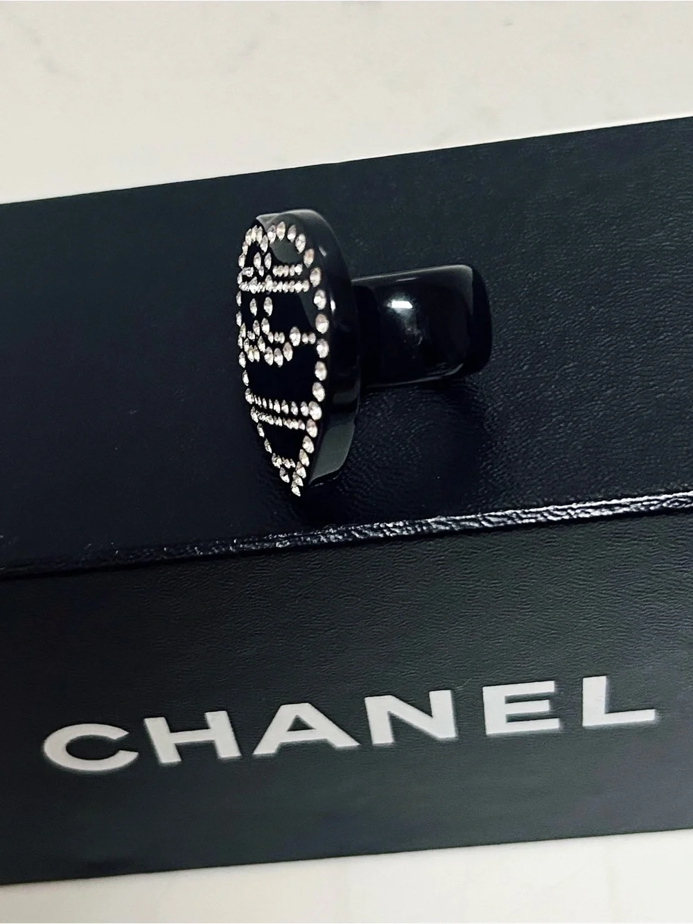 Authentic CHANEL Rare Vintage CC 2009 Large Black Heart Crystal Lucite Ring